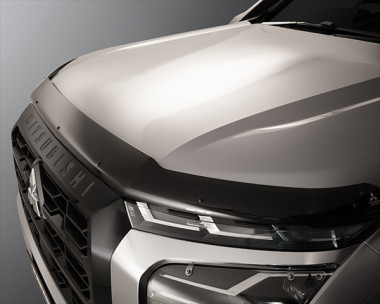 ДЕФЛЕКТОР КАПОТА