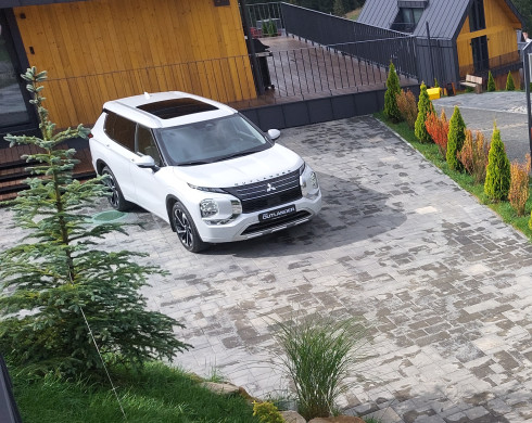 Довгоочікувана прем’єра від Mitsubishi Motors: новий Outlander